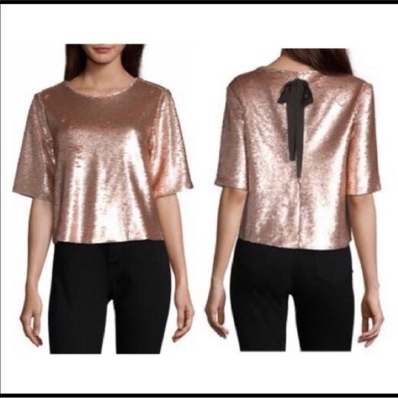 Peyton and Parker sequence crop top - Picture 2 of 2